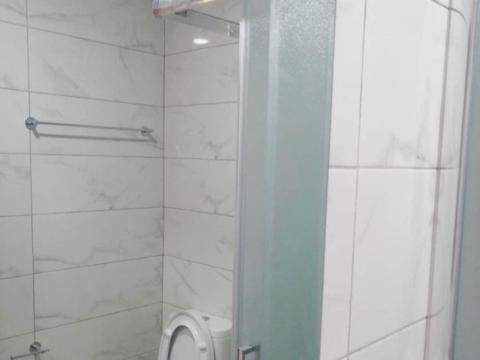 Apartment_J_Bathroom